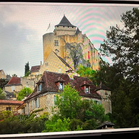 Vue Magique A Holiday home Castelnaud La Chapelle